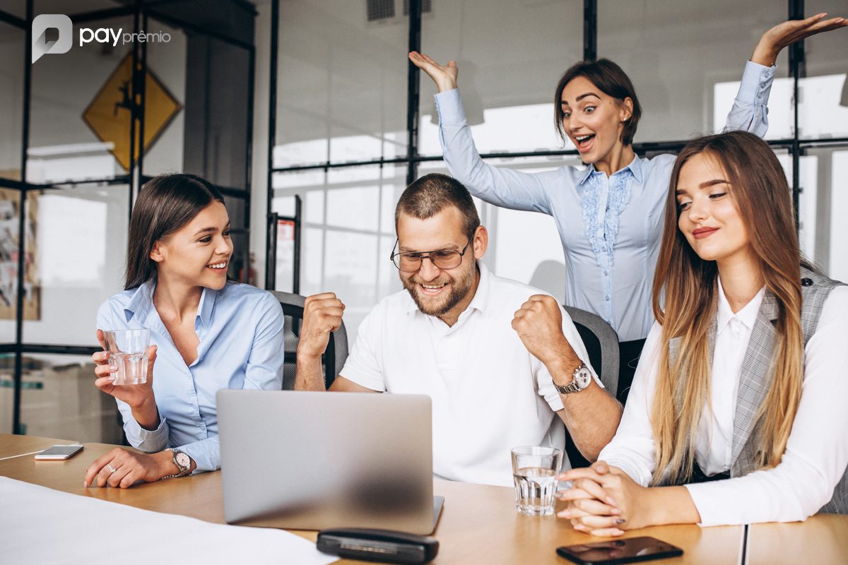 Razões para Premiar os Funcionários